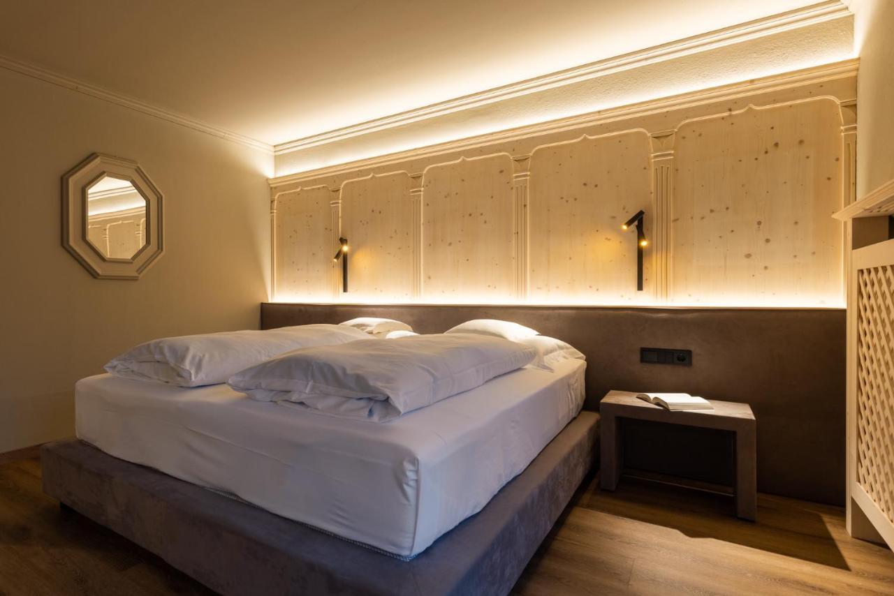 Romantik Hotel Post Nova Levante Esterno foto